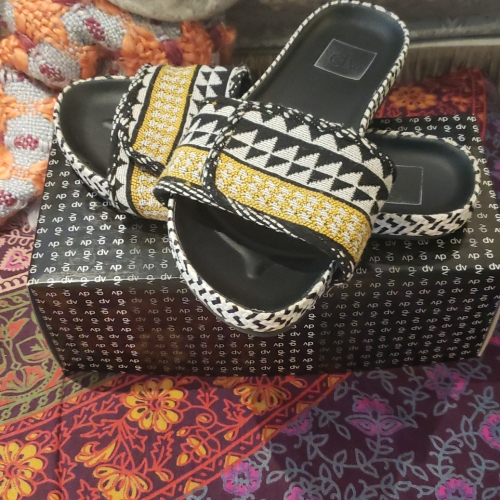 Gorgeous dv slides